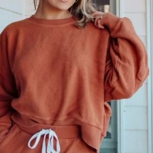 SOLD Burnt orange cropped sweater